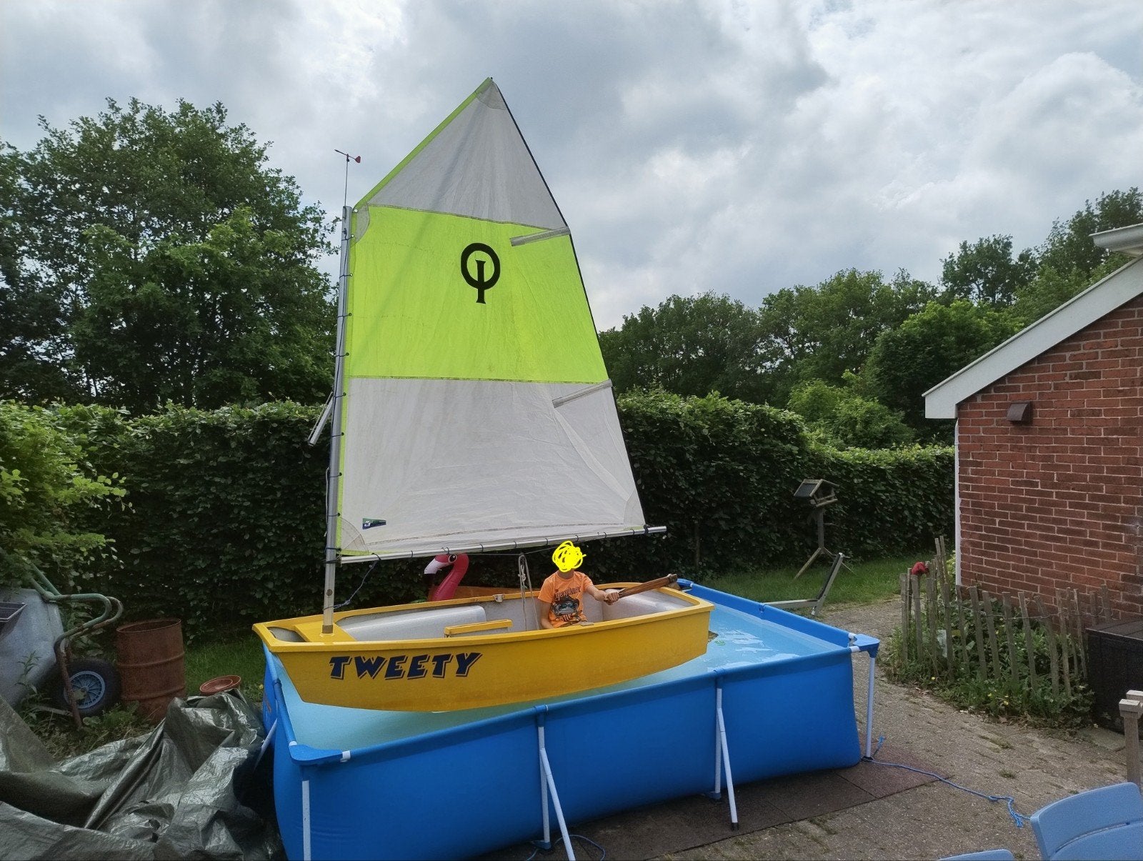 Optimist zeilboot 'Tweety', Watersport en Boten, Open zeilboten, Optimist, Ophalen, Gebruikt, Grootzeil