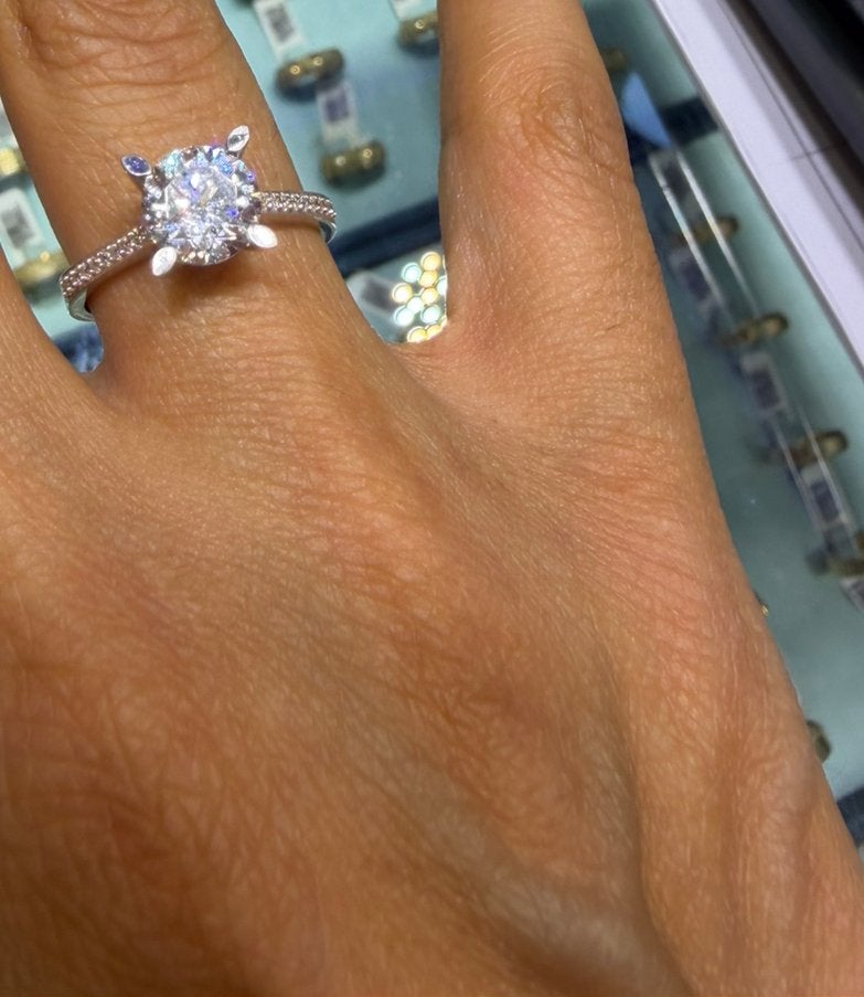 Gouden ring 14 karaat nieuw!, Sieraden, Tassen en Uiterlijk, Ringen, Nieuw, Ophalen of Verzenden, 17 tot 18, Dame