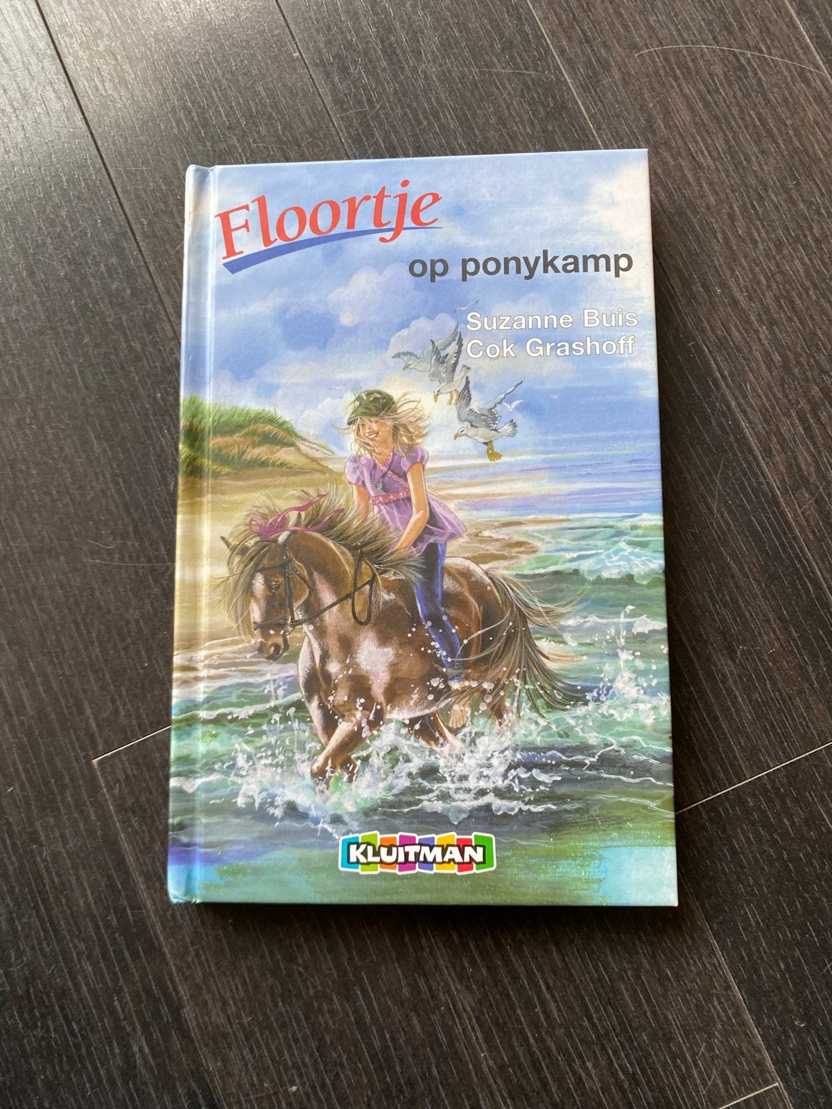 Floortje op ponykamp - Spannend avontuur voor jonge lezers, Ophalen of Verzenden, Gelezen, Fictie algemeen