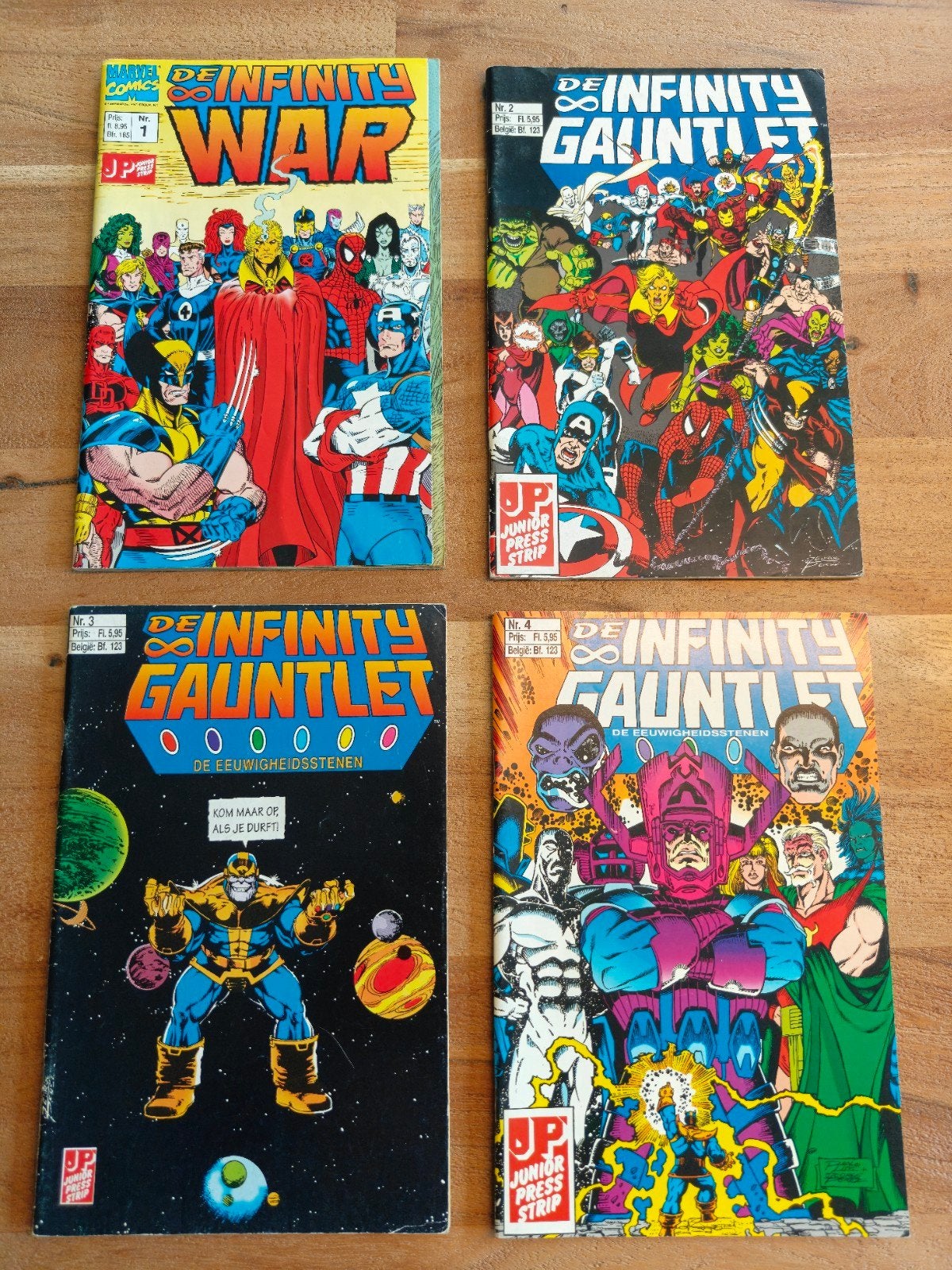 Marvel Infinity War & Gauntlet Comics (4 stuks), Boeken, Amerika, Jim Starlin, Ophalen of Verzenden, Zo goed als nieuw