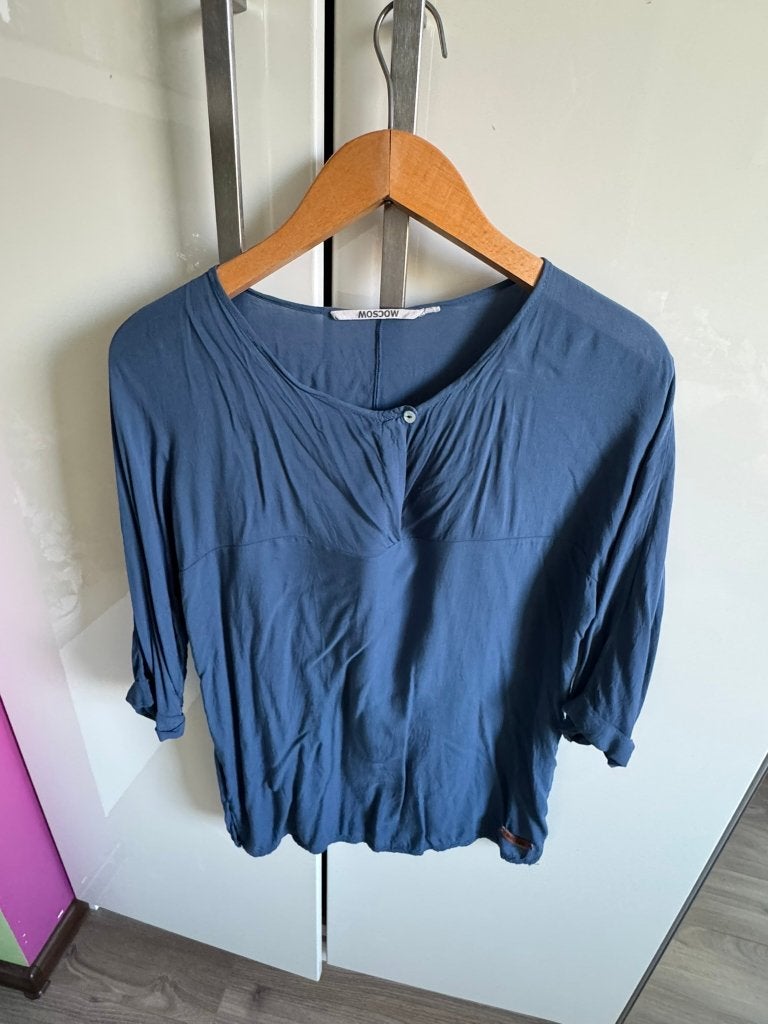 Mooie blauwe blouse van Moscow, Ophalen of Verzenden, Gedragen, Blauw