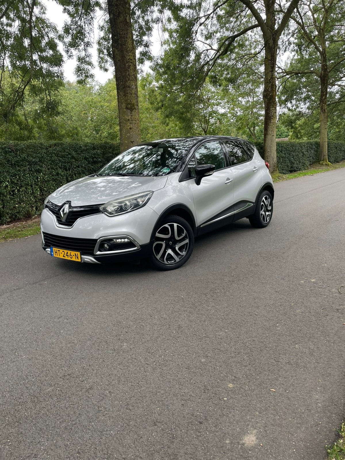 Renault Captur 0.9 TCE  Xmod 2016 Grijsmetalic, Auto's, Voorwielaandrijving, 898 cc, Zwart, Handgeschakeld