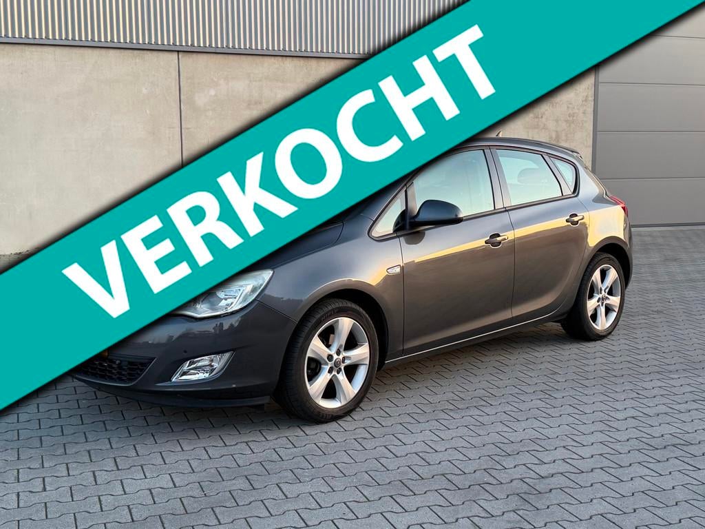 Opel Astra 1.6 Edition NAVIGATIE+CRUISE+PDC+AIRCO+APK 04-10-, Voorwielaandrijving, Euro 5, Stof, 4 cilinders