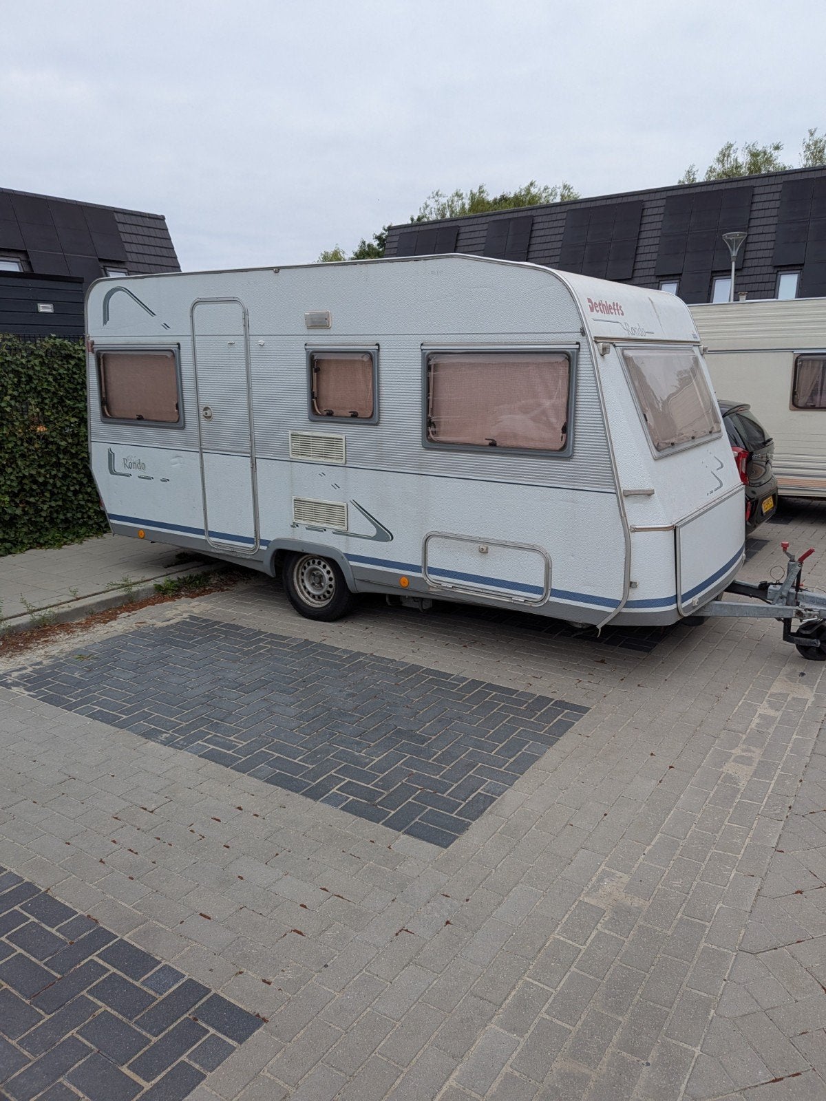 Dethleffs Rondo  - Compacte en complete caravan, Particulier