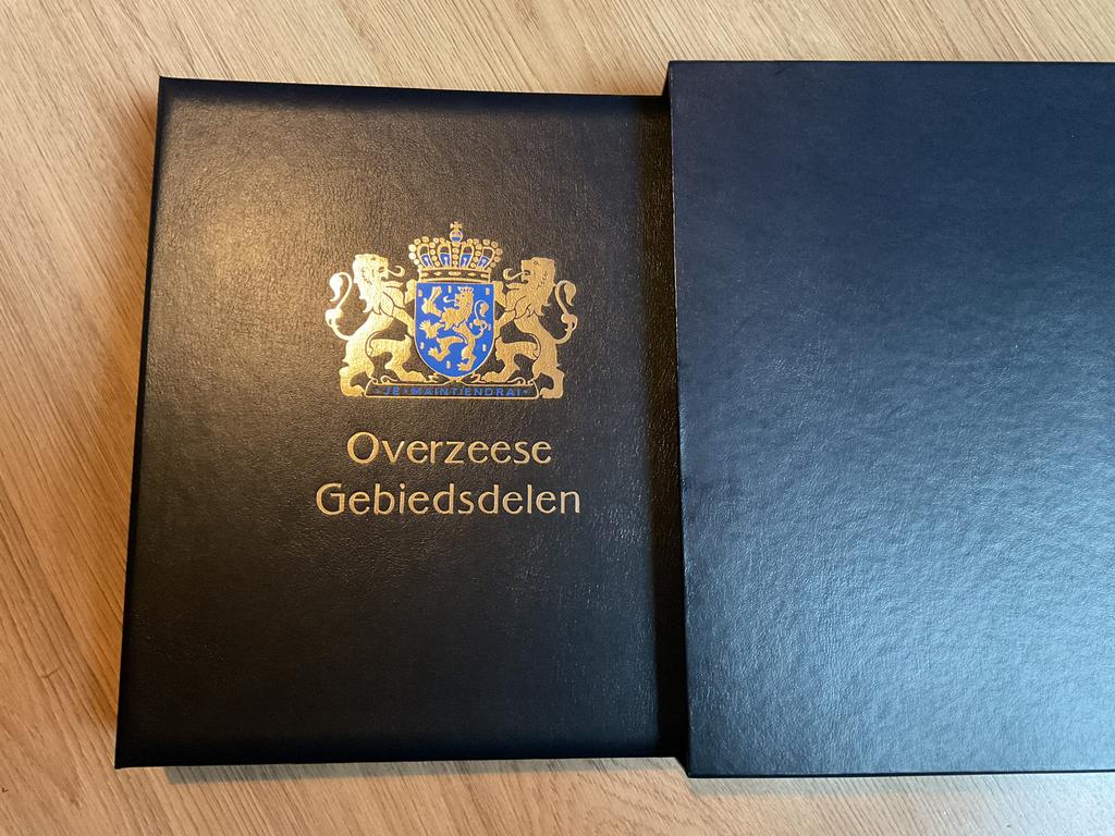 Verzameling Nederlands Indie en Nw Guinea in Davo LX OGD I, Ophalen of Verzenden, Nederland