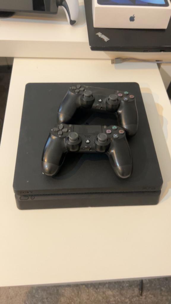 Ps4 slim, Ophalen, Met 2 controllers, Slim, 500 GB