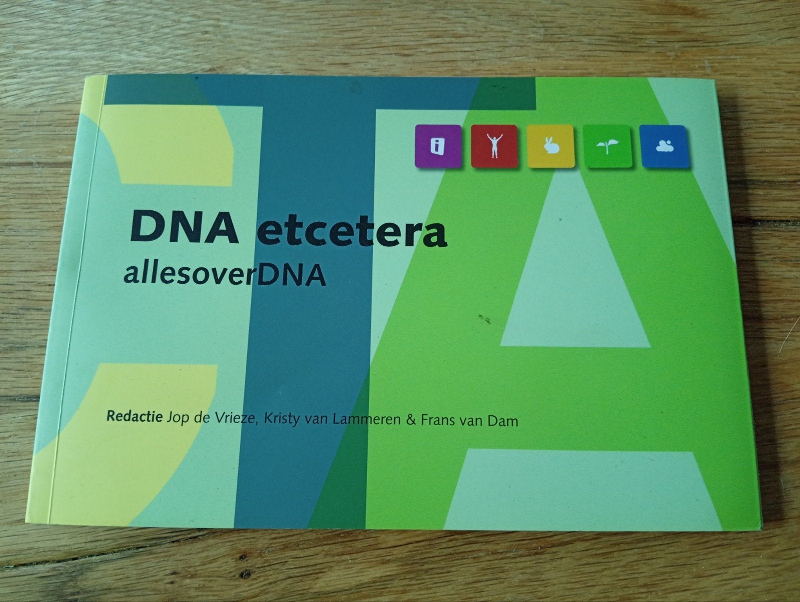 DNA etcetera allesoverDNA - Wetenschapsboek, Ophalen of Verzenden, Gelezen, Jop de Vrieze, Kristy van Lammeren & Frans van Dam