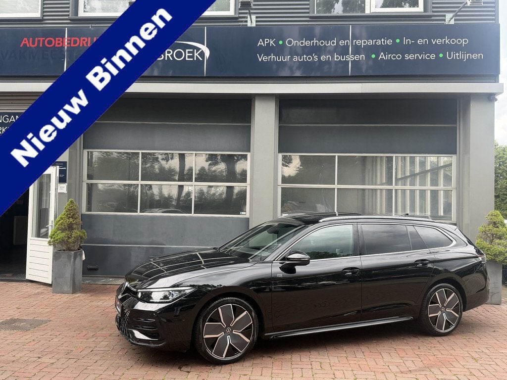 Volkswagen Passat Variant 1.5 eHybrid R-Line Edition | SoH 1, 77 km/l, Zwart, Zwart, Hybride Elektrisch/Benzine