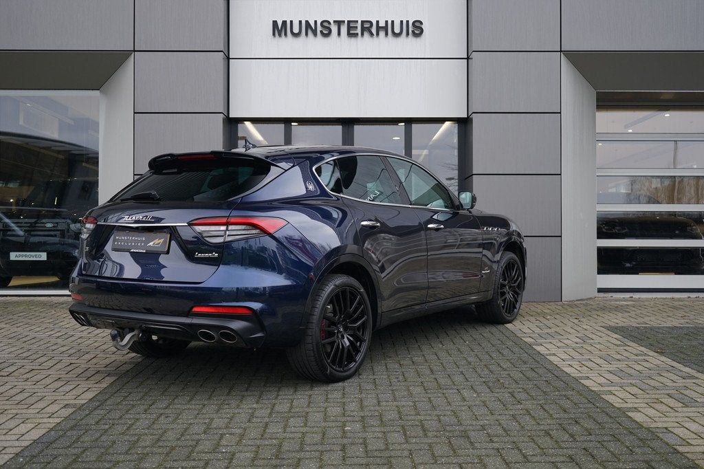 Maserati Levante 3.0 V6 AWD GranSport | Voorstoelen / Achter, Auto's, 12 maanden, Gebruikt, 2084 kg, Leder