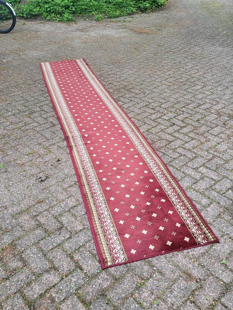 Lange rode loper met patroon, Ophalen, Minder dan 50 cm, Gebruikt, Klassiek