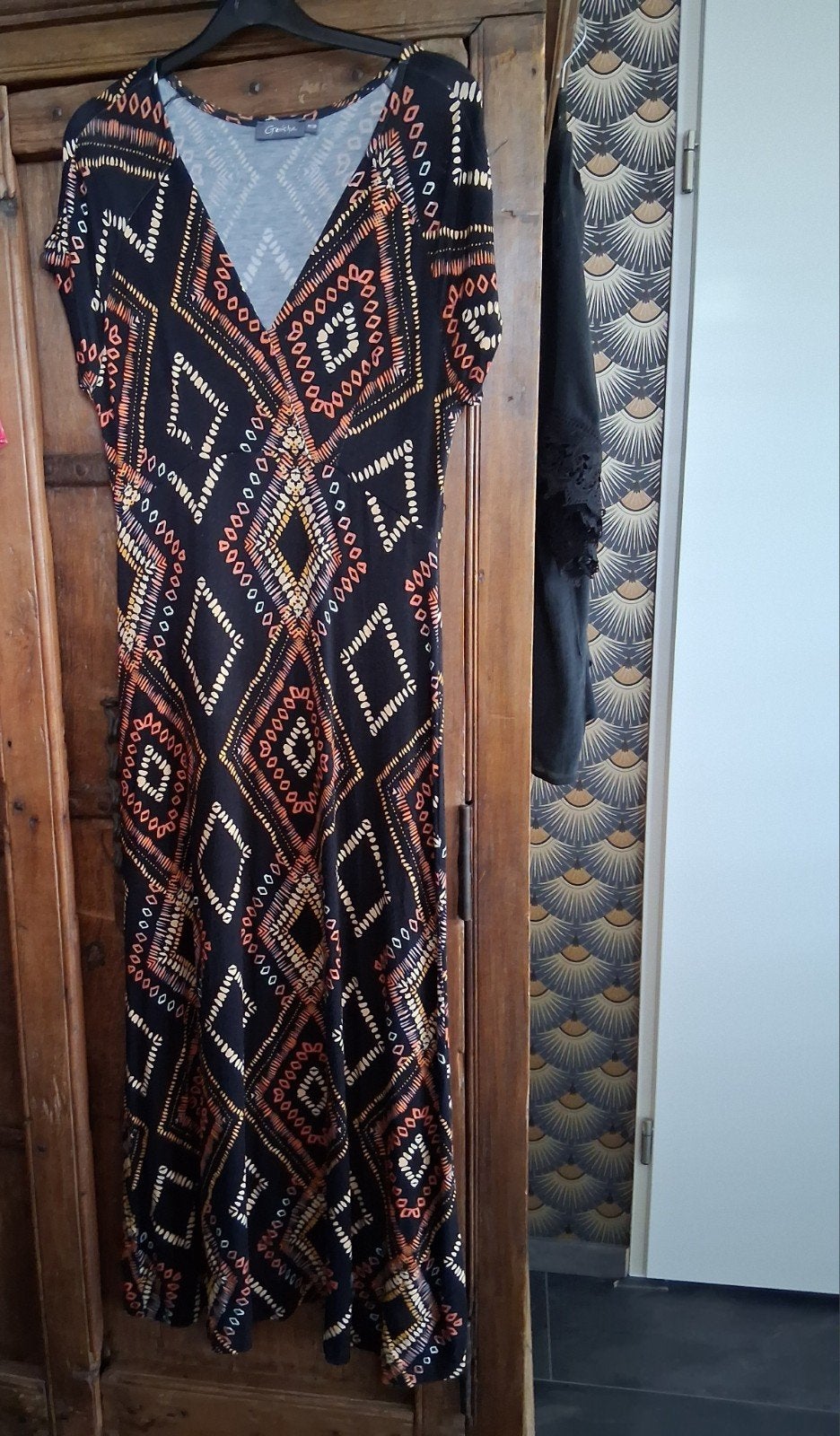 Mooie jurk van Geisha!, Ophalen of Verzenden, Zo goed als nieuw, Onder de knie