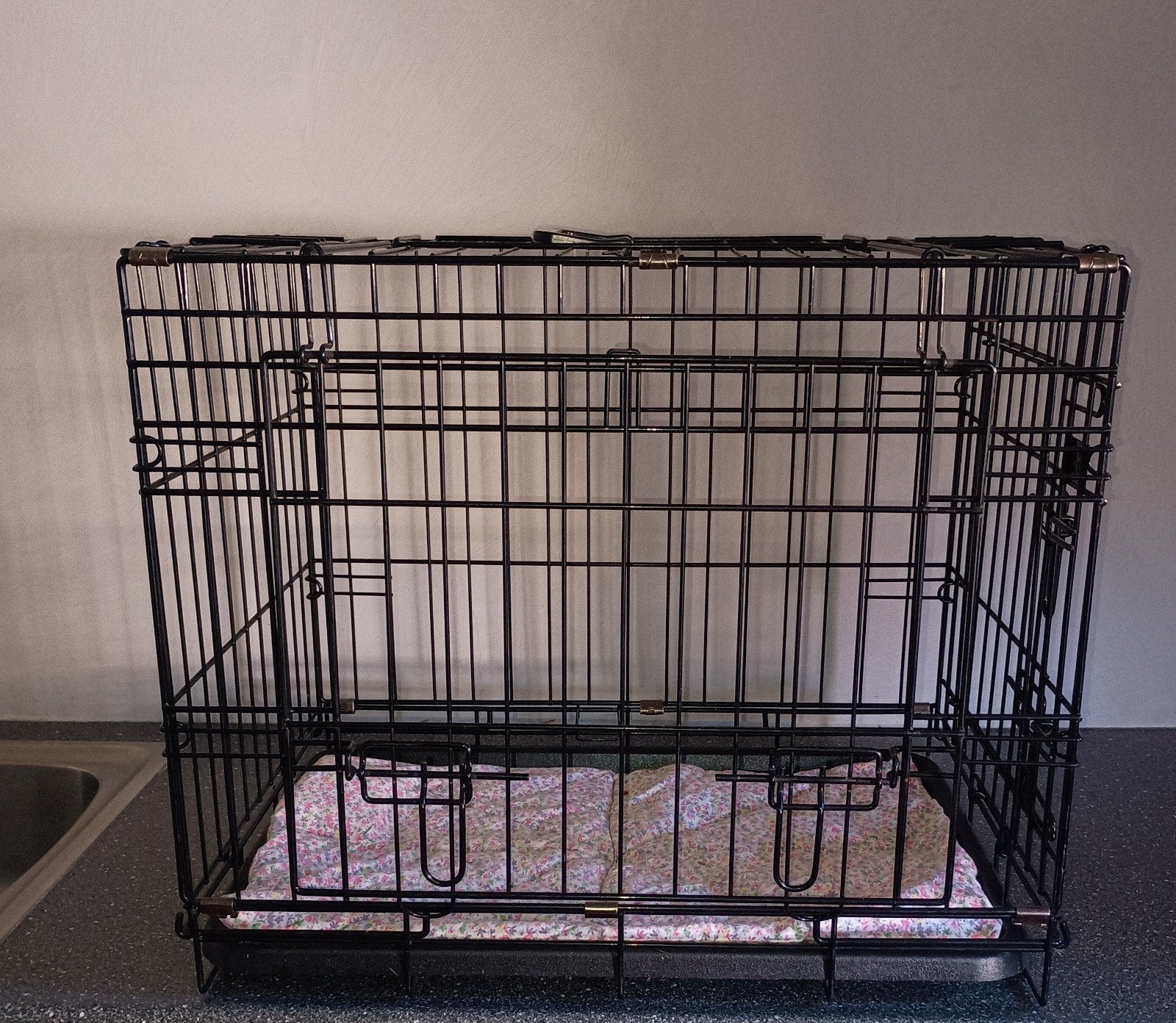 Bench voor kleine hond, zwart, 60x45x50., Ophalen, Zo goed als nieuw