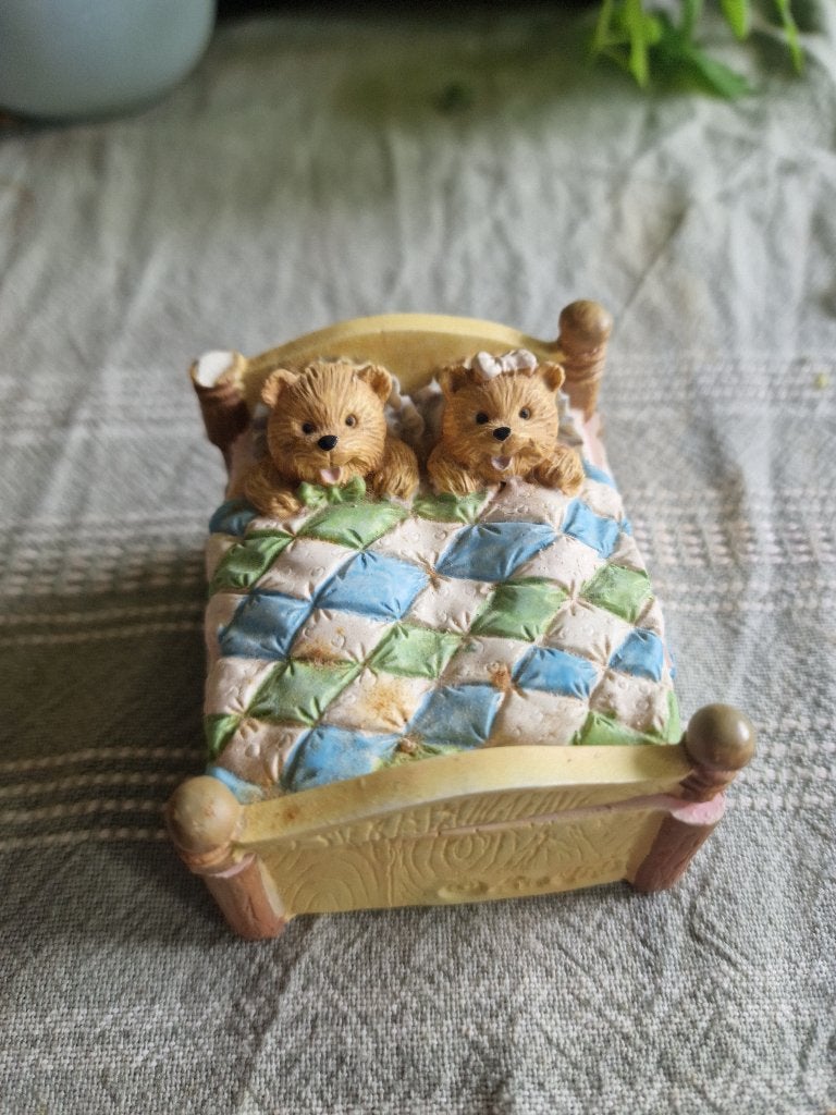 Cherished Teddies stijl - bedje / opbergdoosje, Ophalen of Verzenden, Zo goed als nieuw, Overige typen
