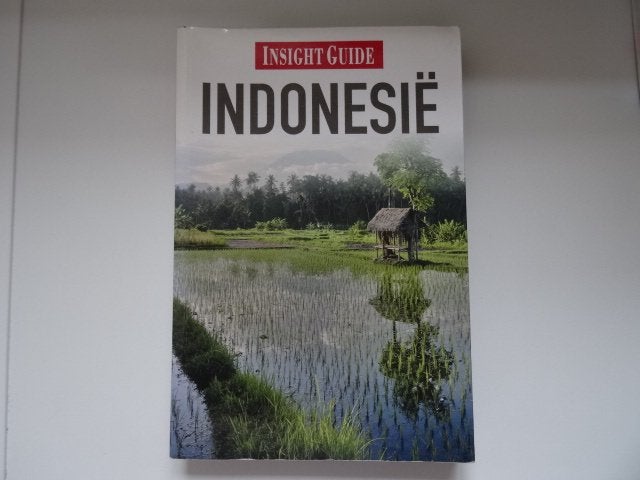 Indonesie ; insight guide reisgids/Bali,Lombok, Java,Sumatra, Overige merken, Europa, Ophalen of Verzenden, Zo goed als nieuw