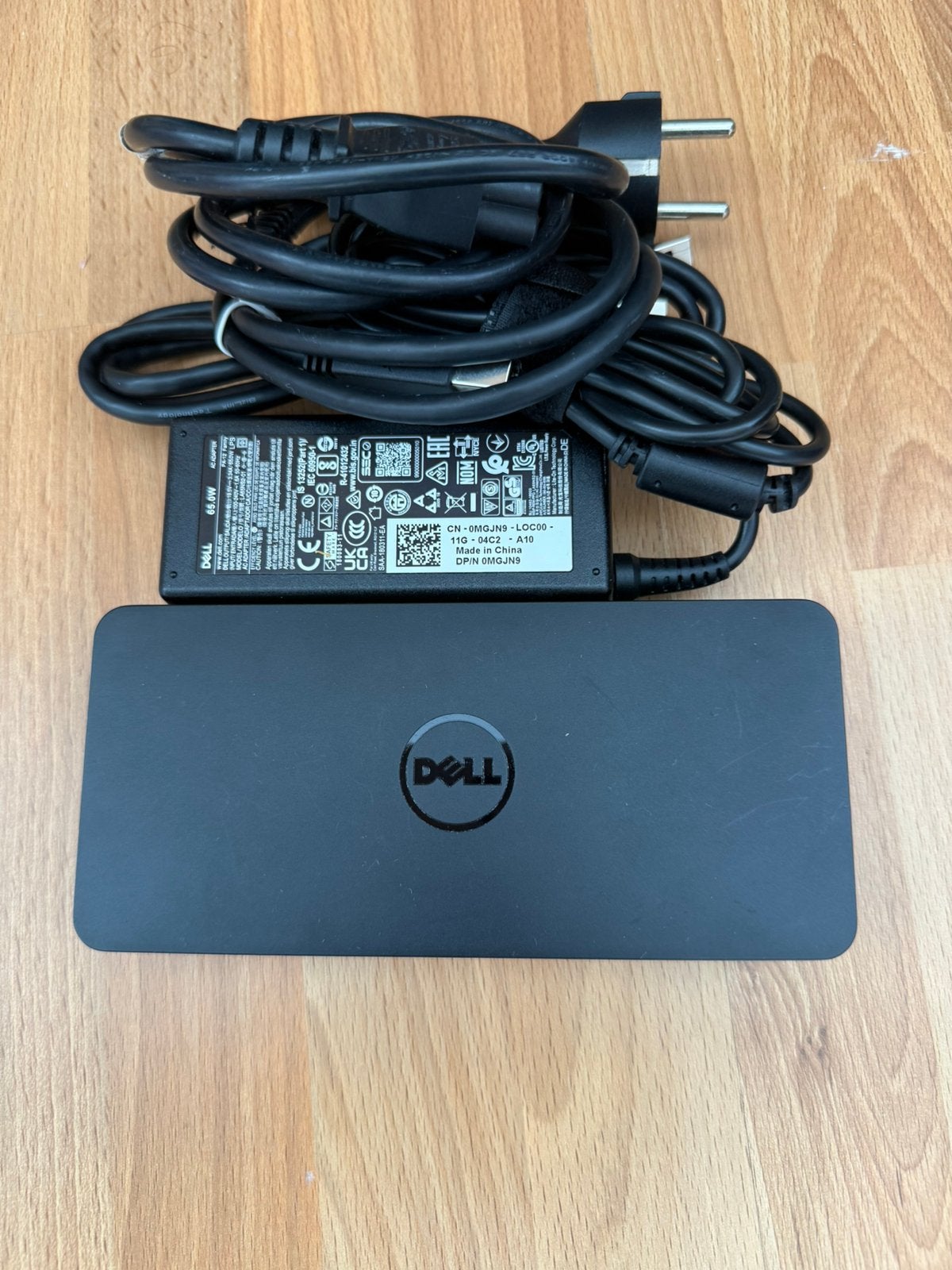 Dell USB Dock D3100 - Nieuwstaat, compleet met adapter, Computers en Software, Ophalen of Verzenden, Nieuw, Docking station, Laptop