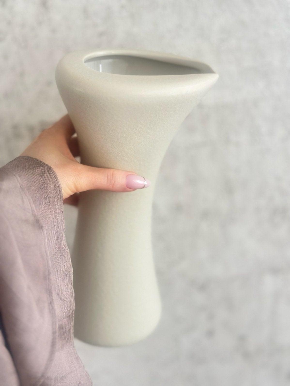 H&M Home keramieken vaas/karaf, Huis en Inrichting, Woonaccessoires | Vazen, Ophalen of Verzenden, Overige kleuren, Aardewerk of Porselein