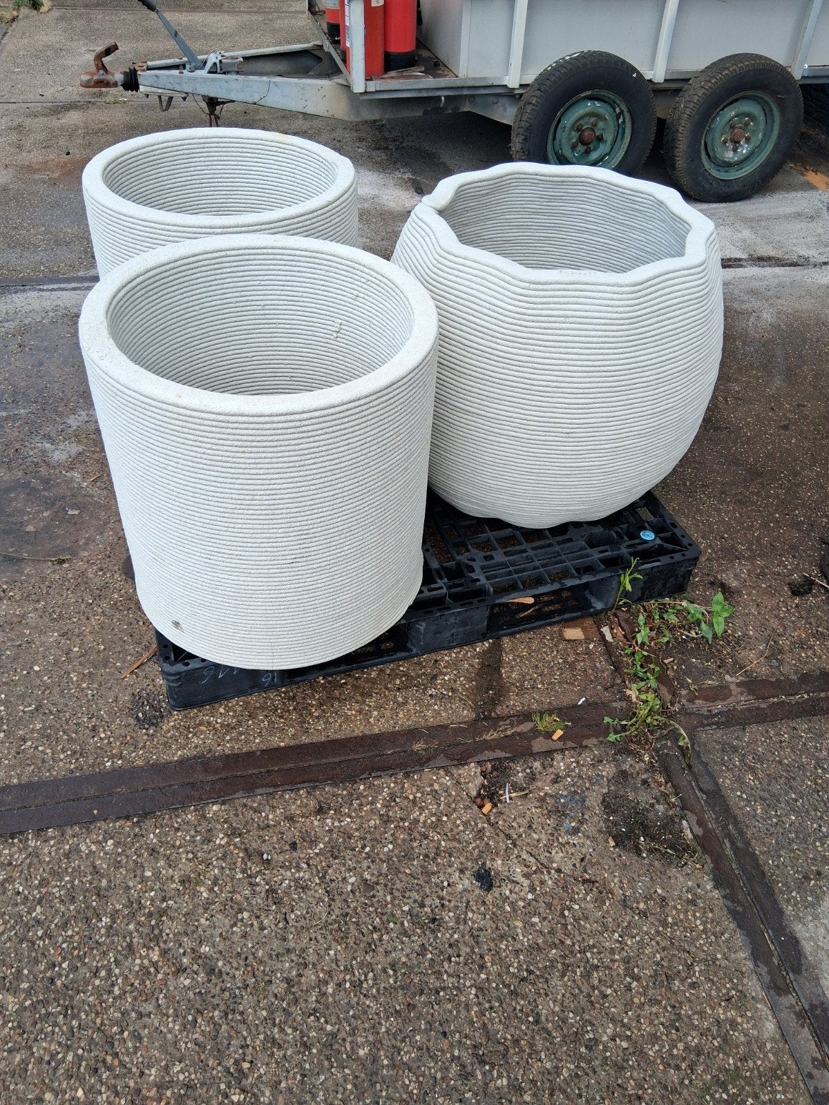 Set van 3 grote betonnen plantenbakken, Ophalen, Gebruikt, 40 cm of meer, Rond