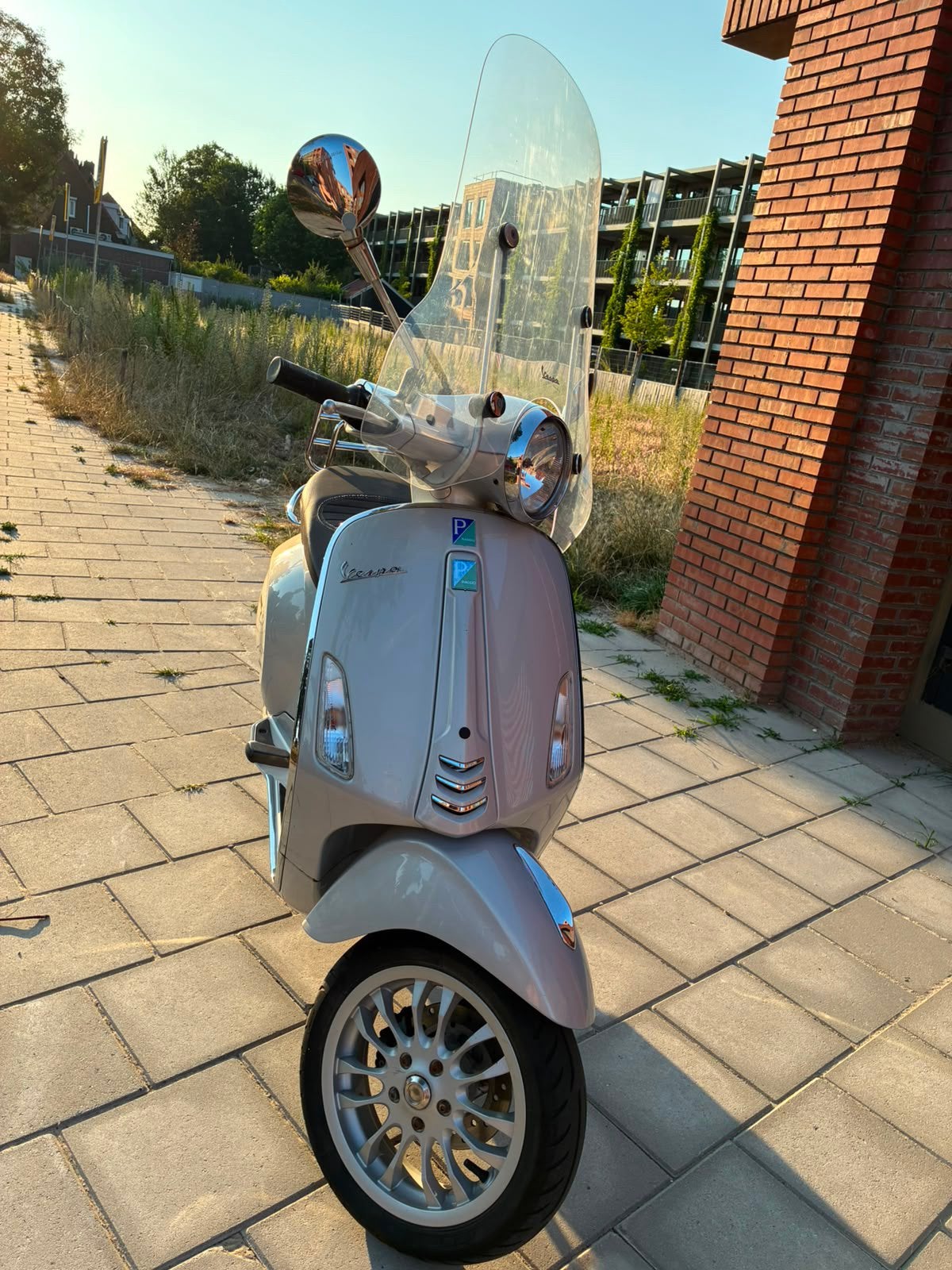 Vespa Primavera Touring 50, Fietsen en Brommers, Ophalen, Gebruikt, Overige modellen, Maximaal 45 km/u