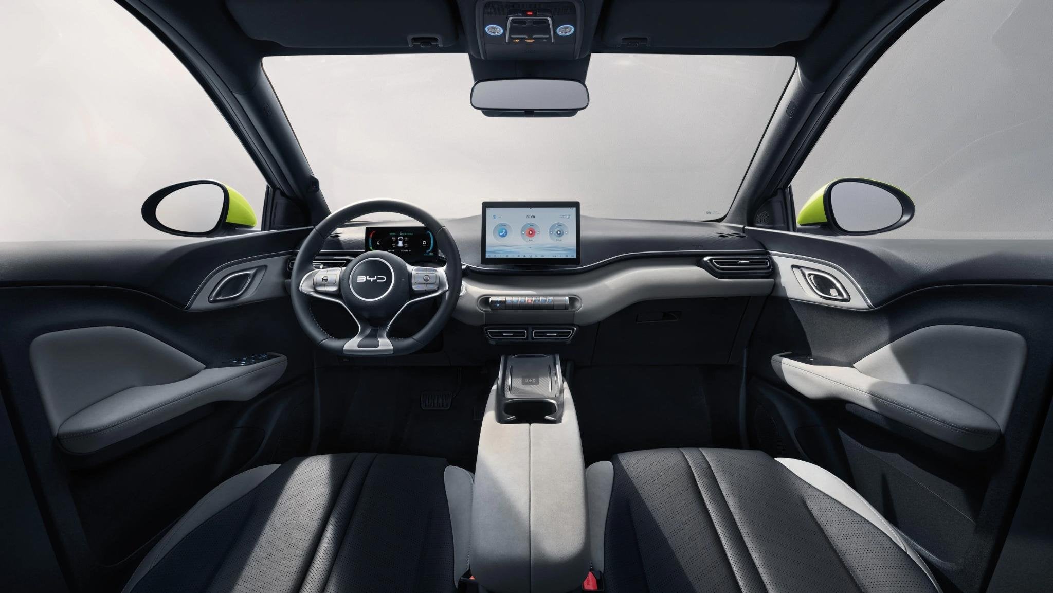 BYD DOLPHIN SURF Boost | Proefrijden inruilen of een voorste, Zwart, 220 km, Lichtsensor, 210 min
