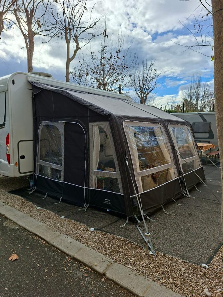 Dometic Grande Air All Season 390M, Caravans en Kamperen, Voortenten en Luifels, Ophalen, Zo goed als nieuw, Polyester, Dometic