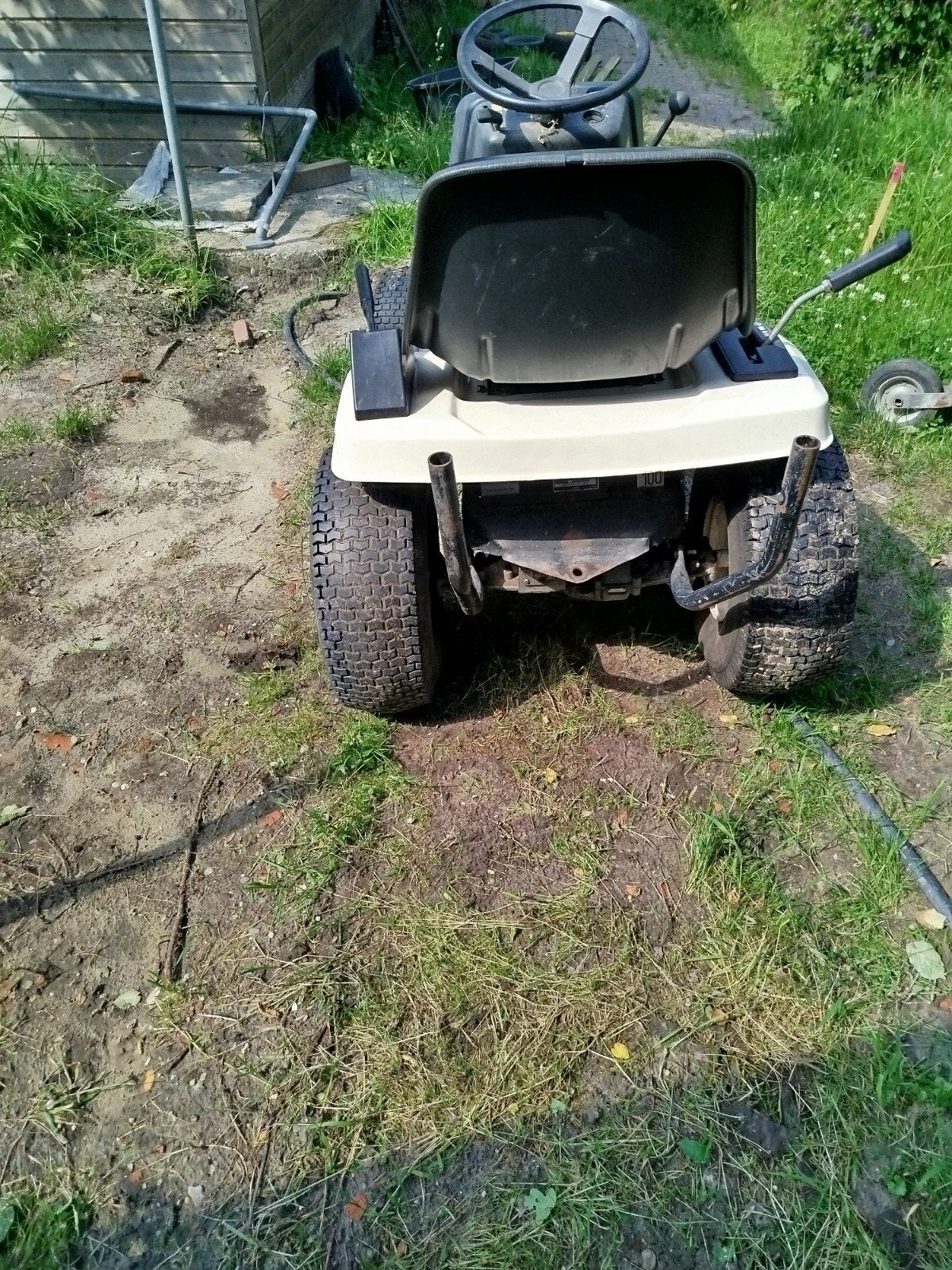 Bolens STH 125 Zitmaaier - Opknapper/Onderdelen, Tuin en Terras, Grasmaaiers, Ophalen, Cirkelmaaier, Gebruikt, Stiga
