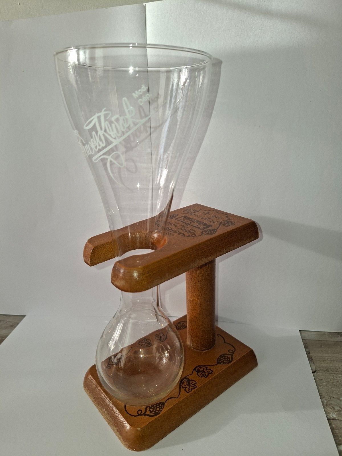 Orgineel kwak bier glas met houder, Verzamelen, Biermerken, Glas of Glazen, Overige merken, Ophalen of Verzenden