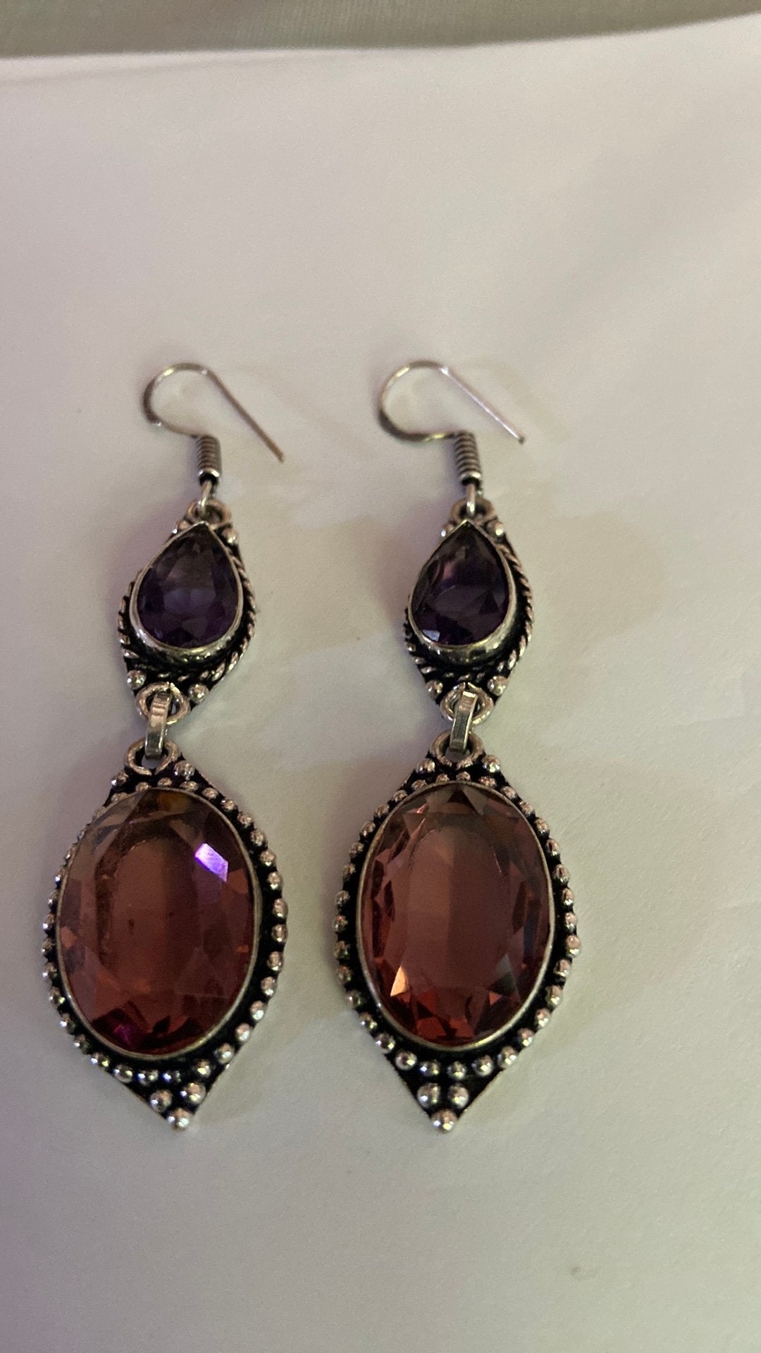 Oorbellen zilver met Robijn en amathist gemerkt 925, Sieraden, Tassen en Uiterlijk, Antieke sieraden, Ophalen of Verzenden, Zilver