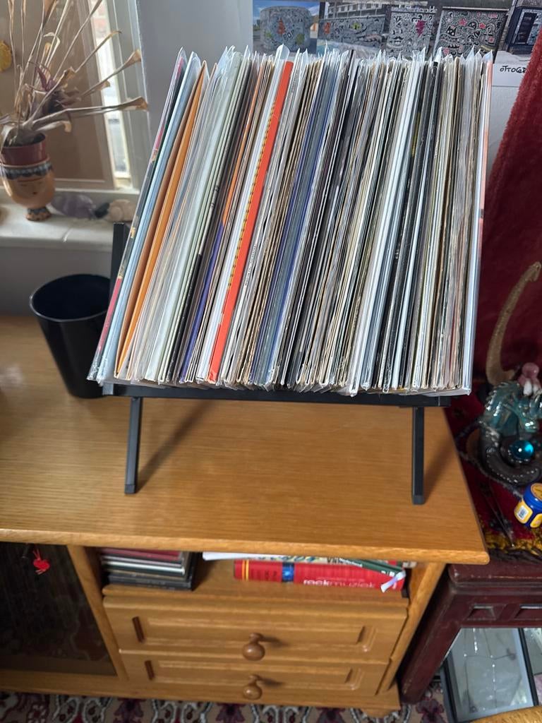 Platenrek voor ongeveer 100 LP's, Ophalen of Verzenden, Gebruikt, Zwart, Metaal