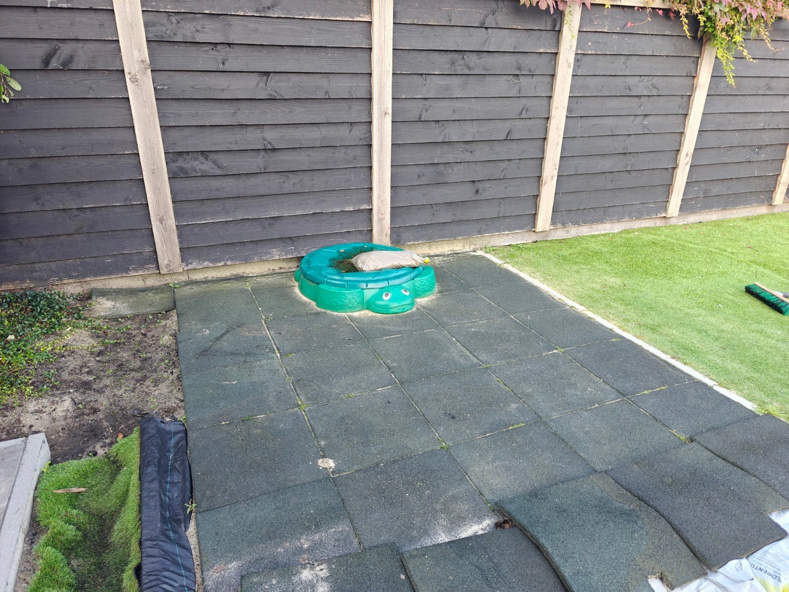 Rubberen tegels, Tuin en Terras, Ophalen, Gebruikt, 10 tot 20 m²