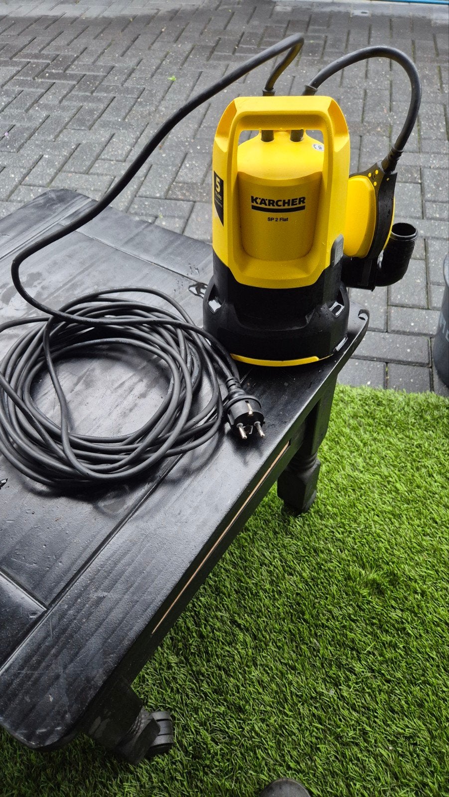 Karcher SP2 klokpomp nieuwe pomp
Verwerkt tot 6.000 l/u, pom, Ophalen, Elektrisch