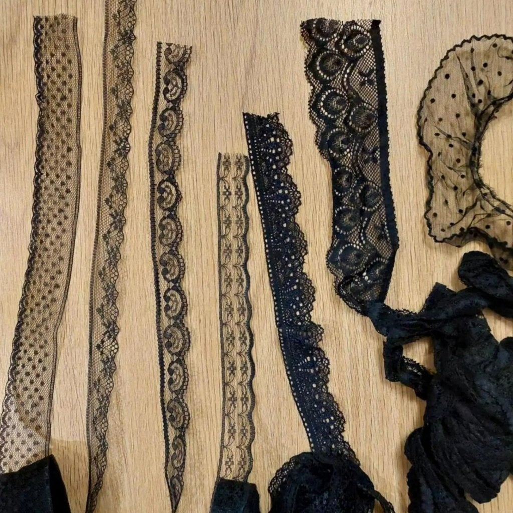 kanten, Ophalen of Verzenden, Zo goed als nieuw, Lint, Band of Elastiek