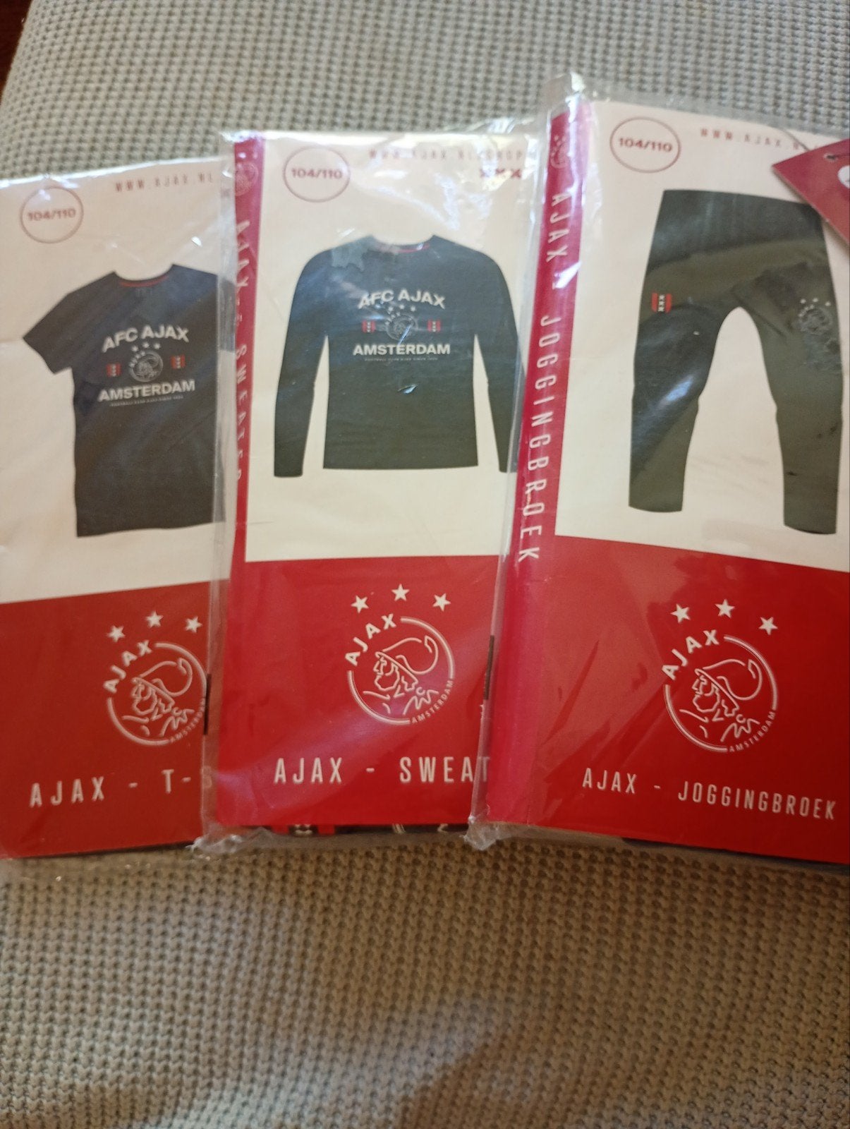 Nieuw mooie set Ajax kleding 104/110, Ophalen of Verzenden, Nieuw, Jongen of Meisje