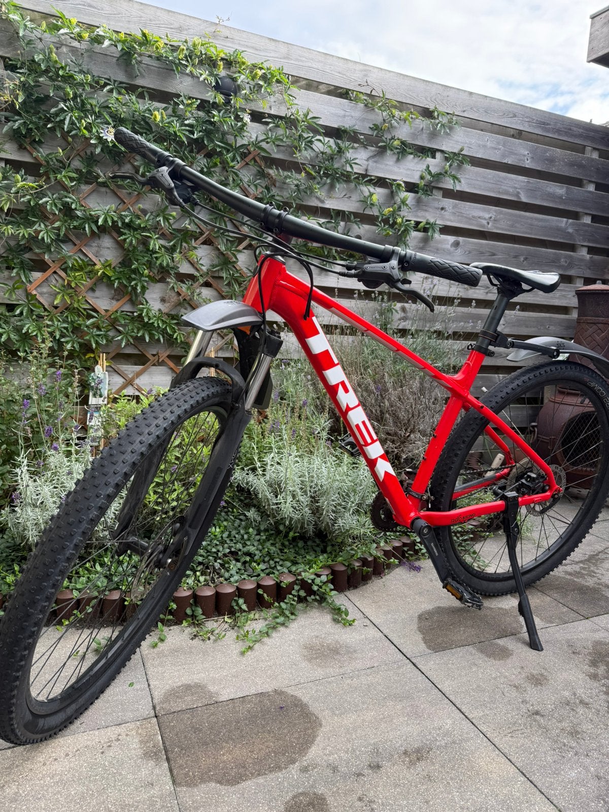 Foto 3 van Trek Marlin 5 – Mountainbike – nette gebruikte staat
