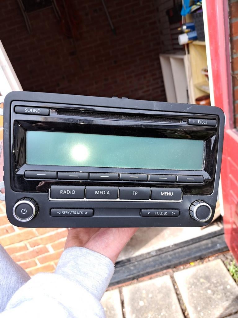 VW RCD 310 Radio CD-speler - Origineel onderdeel, Ophalen, Gebruikt