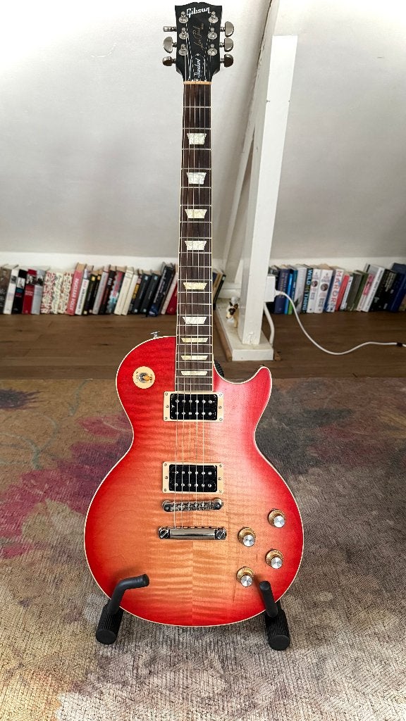 Gibson Les Paul Standard Faded – Cherry Sunburst, Muziek en Instrumenten, Ophalen, Met versterker, Zo goed als nieuw, Solid body