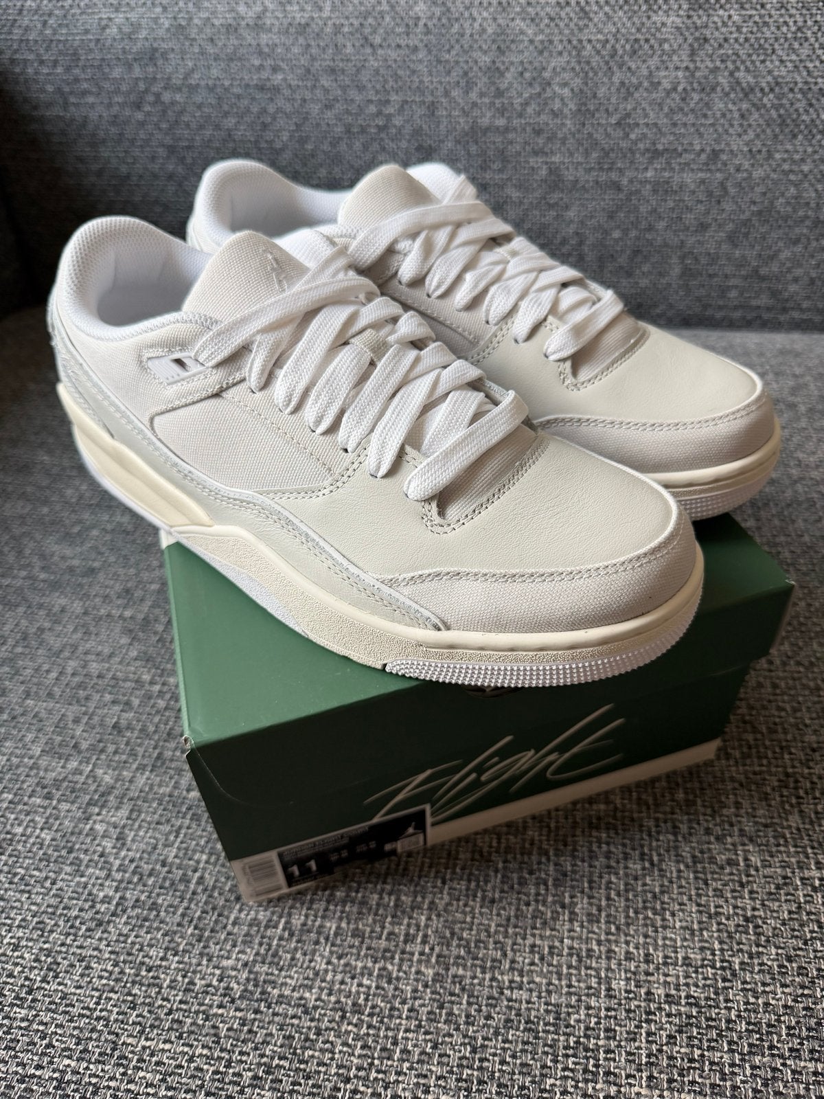 Nike Jordan Flight Court - Nieuw in doos - Maat 45, Wit, Nieuw, Ophalen of Verzenden, Sneakers of Gympen