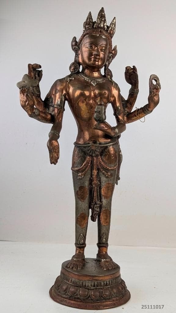 Beeld, Bronzen Nepalese Amoghapasha Bodhisattva 44 cm, Antiek en Kunst, Kunst | Niet-Westerse kunst, Ophalen
