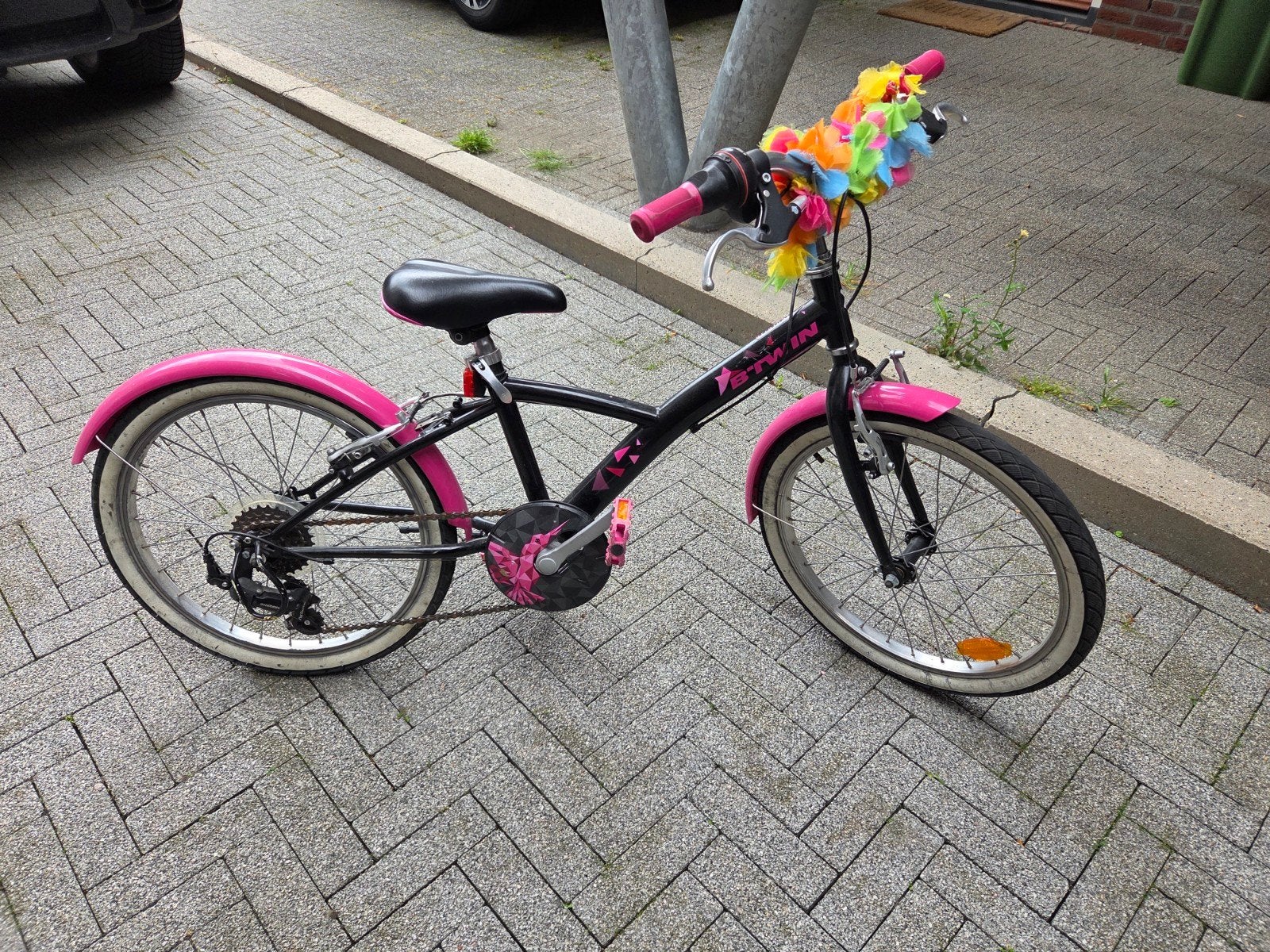 BTWIN kinderfiets 20 inch - Zwart/Roze, Ophalen of Verzenden, Gebruikt, 20 inch of meer