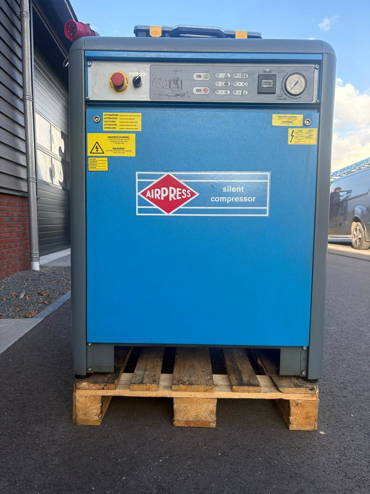 Airpress APZ 1300+ Stille Compressor, 800 liter/min of meer, Ophalen of Verzenden, Zo goed als nieuw, Geluidgedempt