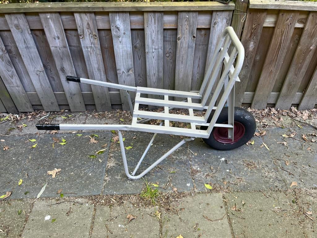 Steenkruiwagen, Ophalen, Gebruikt, Handmatig, Eenwielig