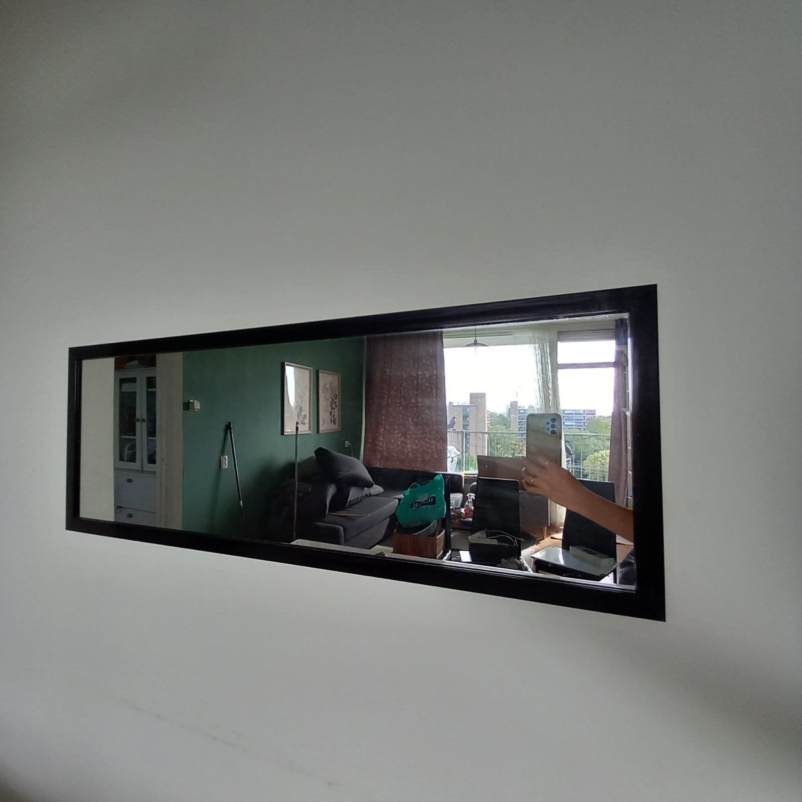 Grote spiegel 34x94 cm met zwarte lijst, Ophalen, Minder dan 50 cm, Gebruikt, Minder dan 100 cm