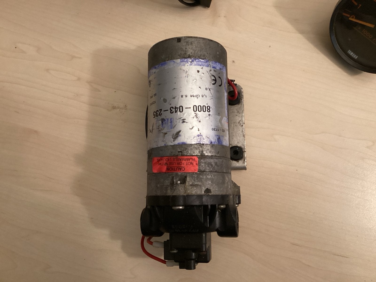 Shurflo Diafragmapomp 12V 5,3L/min 4.1bar met drukschakelaar, Ophalen of Verzenden, Gebruikt