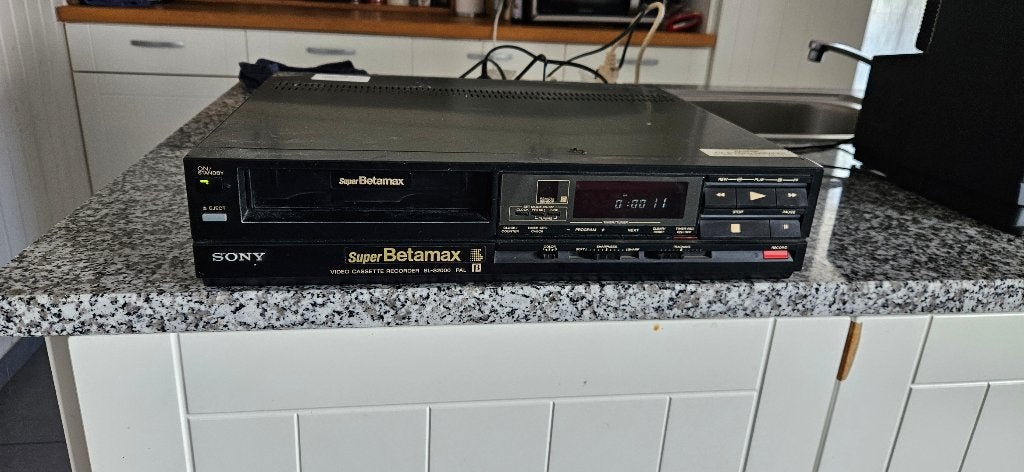 Sony Super Betamax SL - S2000, Ophalen, Gebruikt, Betamax-speler of -recorder
