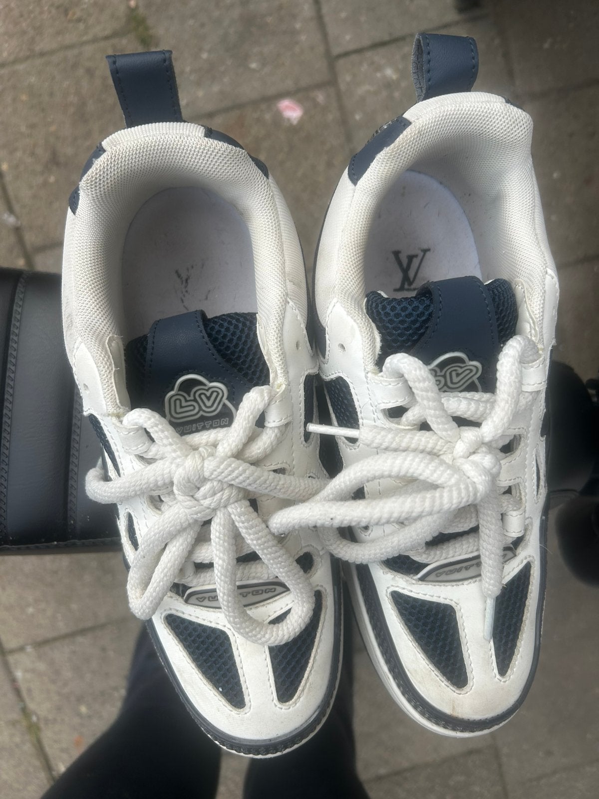 Sneaker l,v, Ophalen of Verzenden, Zo goed als nieuw, Wit