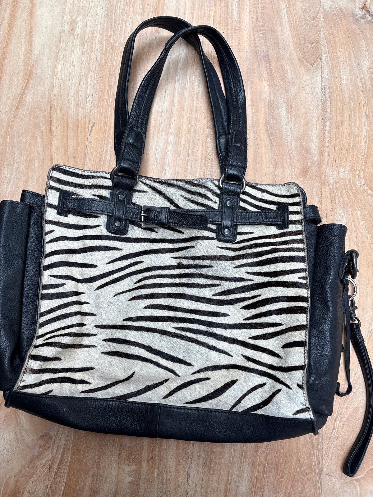 Legend leren damestas met zebraprint - Zo goed als nieuw, Sieraden, Tassen en Uiterlijk, Tassen | Damestassen, Ophalen of Verzenden