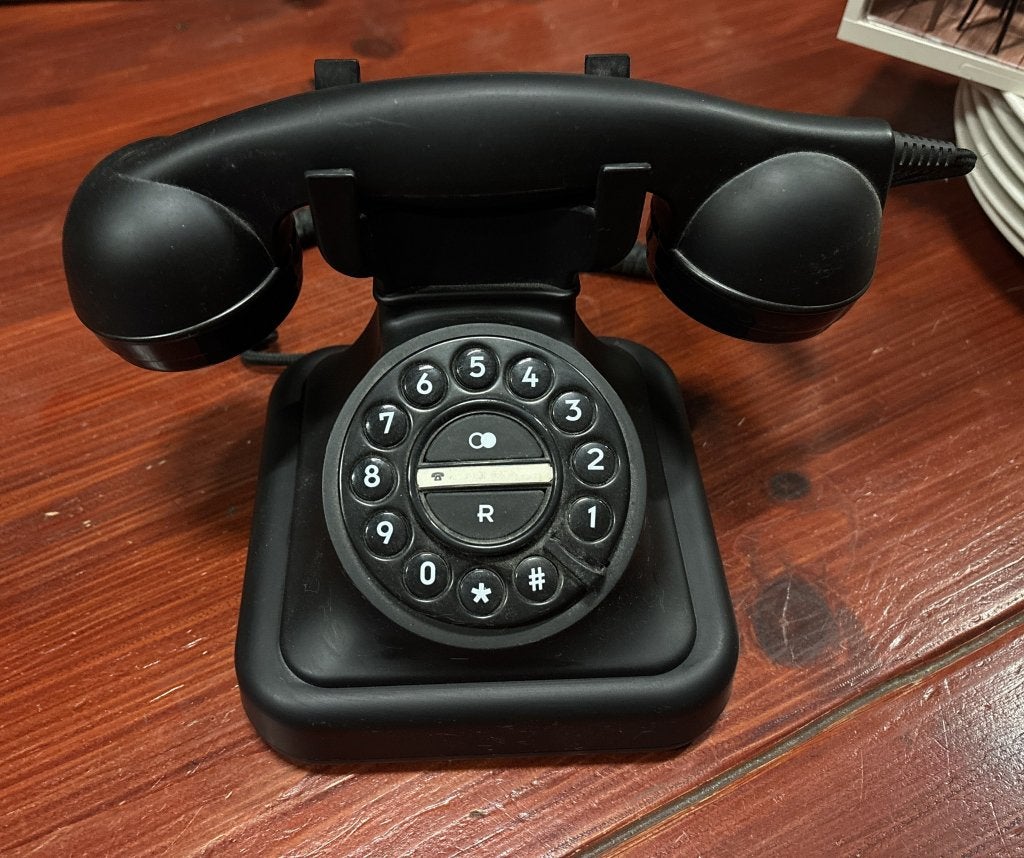Profoon Graham retro telefoon zwart met druktoetsen, Niet bekend (tweedehands product), Ophalen of Verzenden, Niet bekend (tweedehands product)