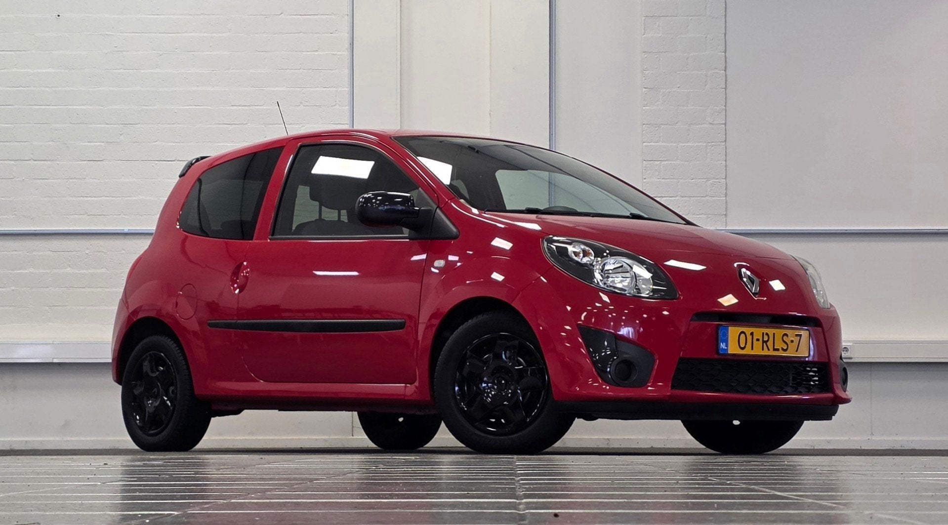 Renault Twingo 1.2i 16V Collection Trekhaak Airco Garantie M, Gebruikt, Zwart, 4 cilinders, 4 stoelen