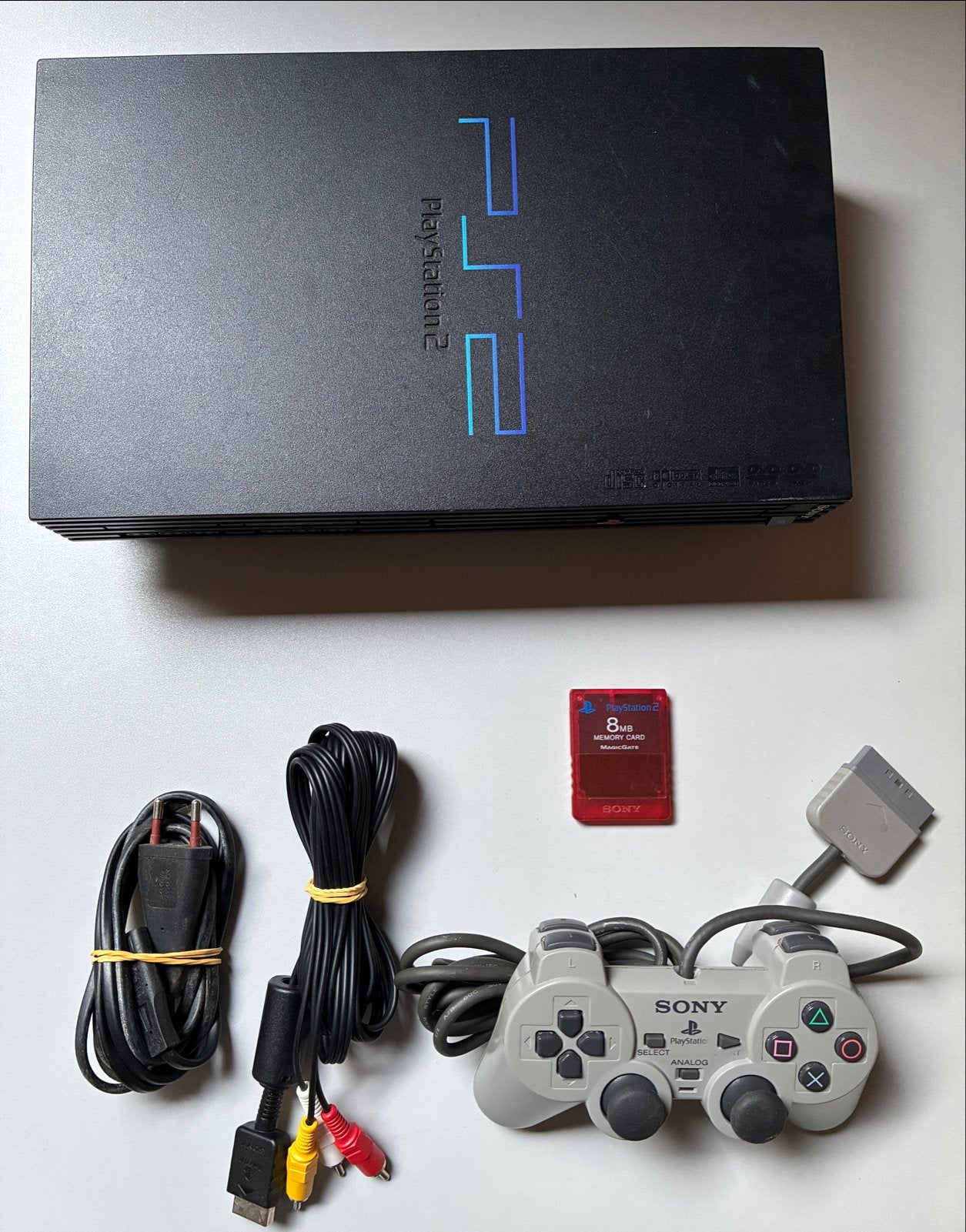 PlayStation 2 (PS2) met controller en memory card, 1 speler, Ophalen of Verzenden, Zo goed als nieuw, Vanaf 3 jaar