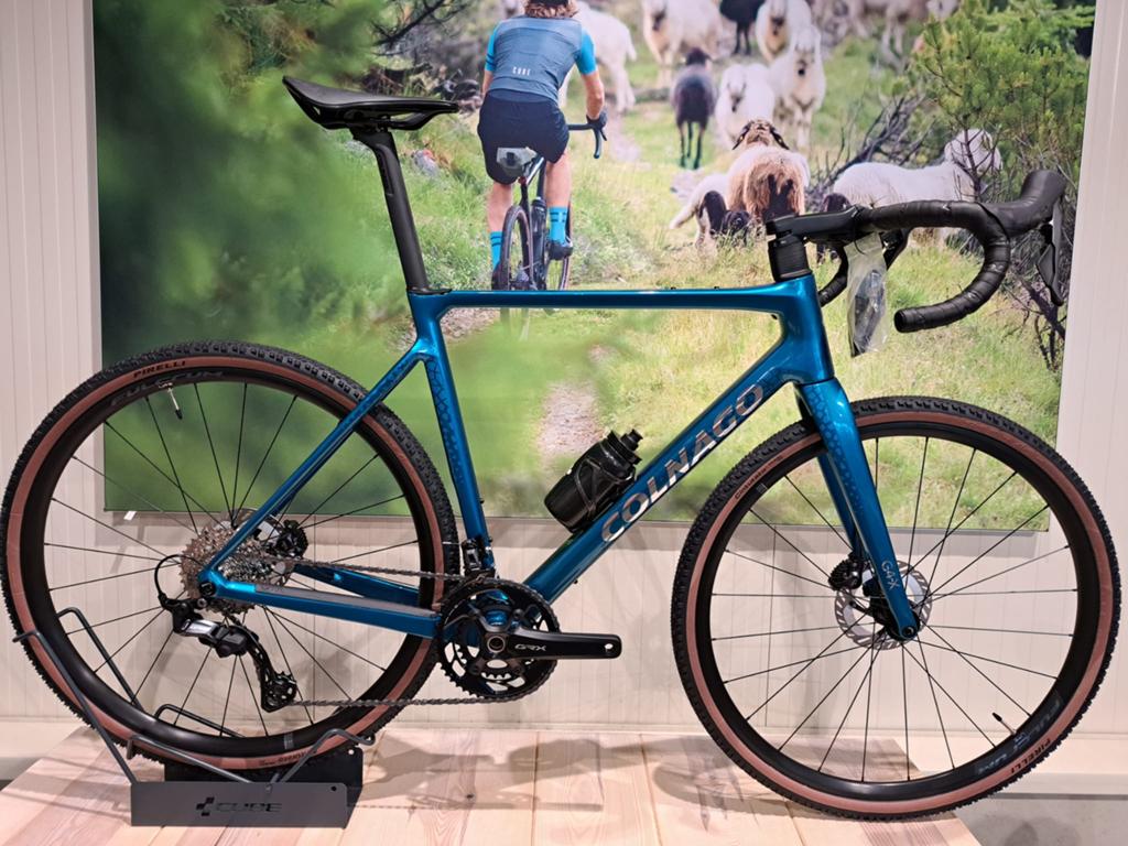 Colnago g4x blauw shimano grx mechanisch gravelfiets