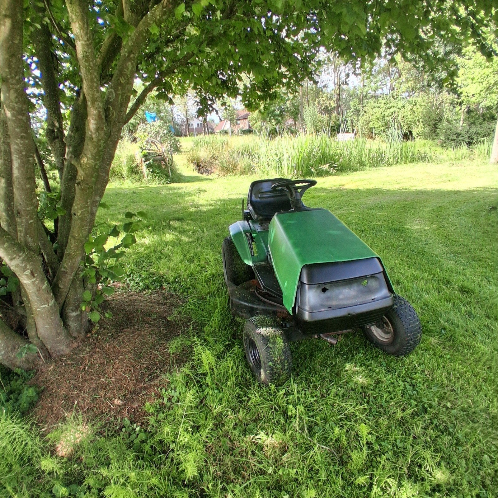 Zitmaaier 12 PK met maaidek en zakken, goede staat, Tuin en Terras, Zitmaaiers, Ophalen, Gebruikt, MTD, Opvangzak